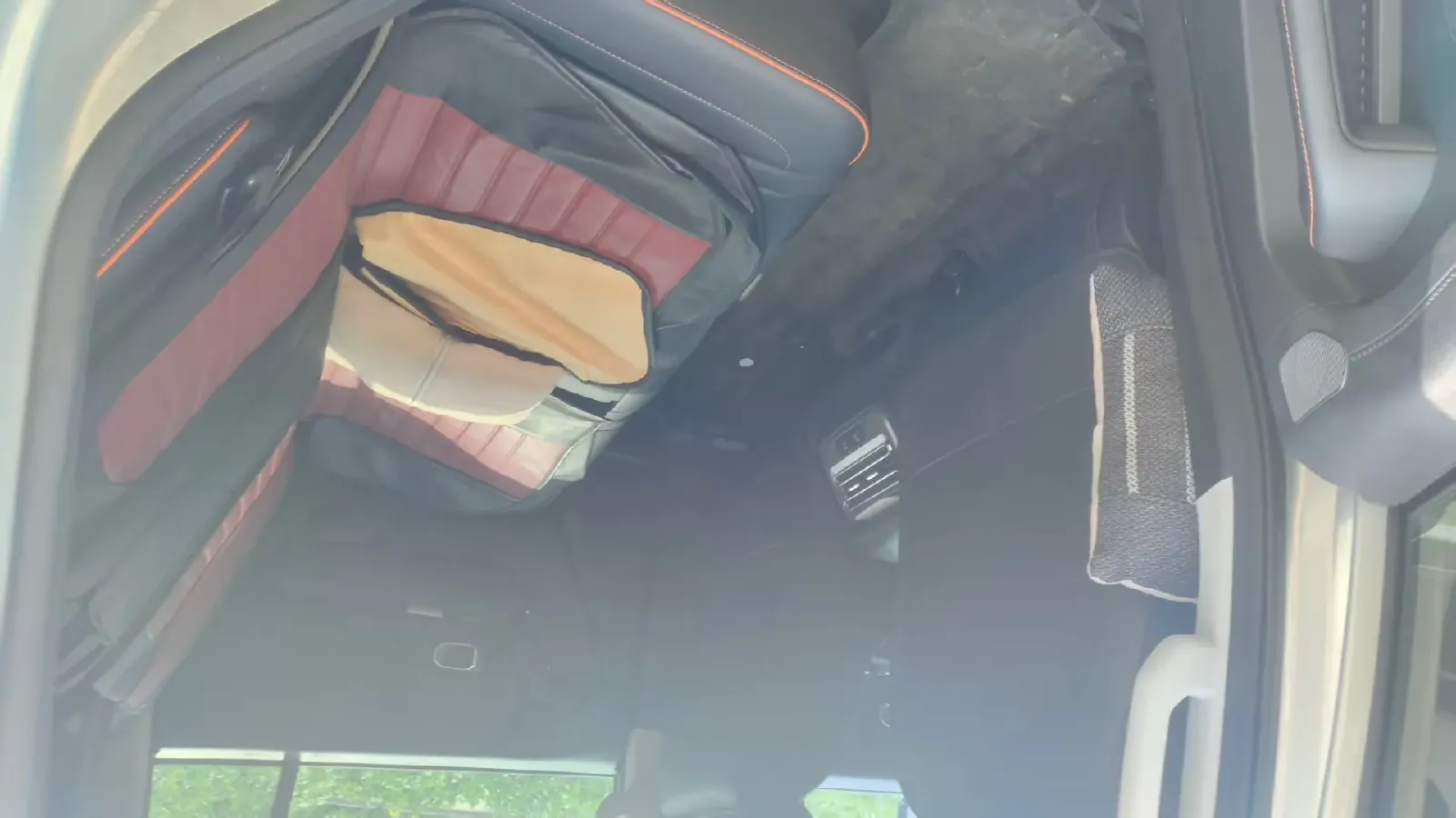 2025 Jetour Traveller 1.5T 184HP L4 7DCT,autocango,china used car exporter,china ev exporter,chinese used car exporter,chinese used ev exporter