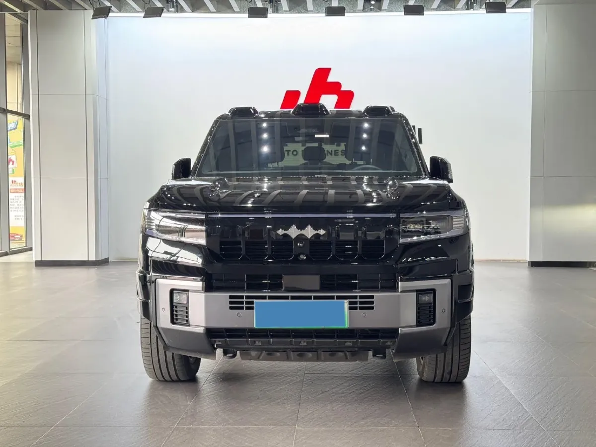 2025 FangChengBao Bao 8 2.0T 245HP L4 E-CVT PHEV 36.8KWH,autocango,china used car exporter,china ev exporter,chinese used car exporter,chinese used ev exporter