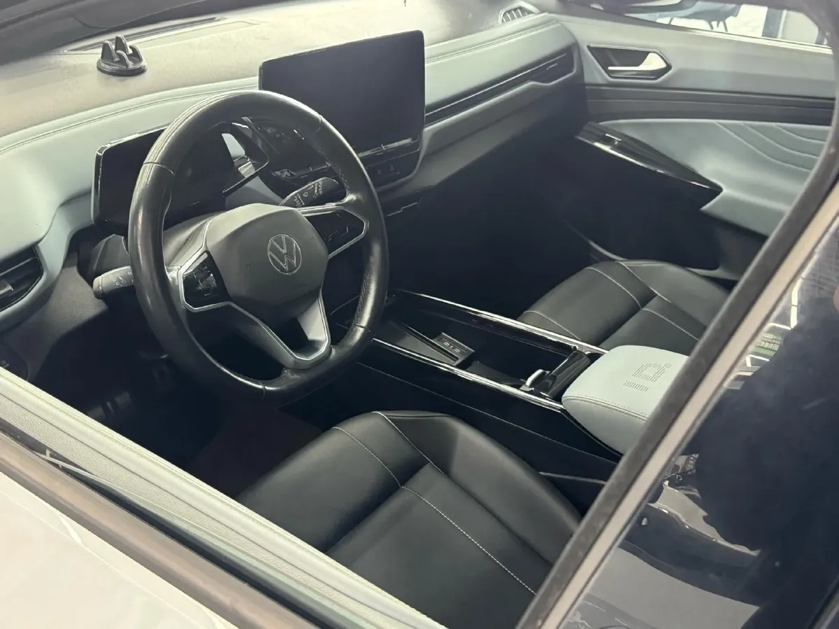 2023 Leapmotor C01 1.5L 95HP L4 REEV 43.7KWH,autocango,china used car exporter,china ev exporter,chinese used car exporter,chinese used ev exporter