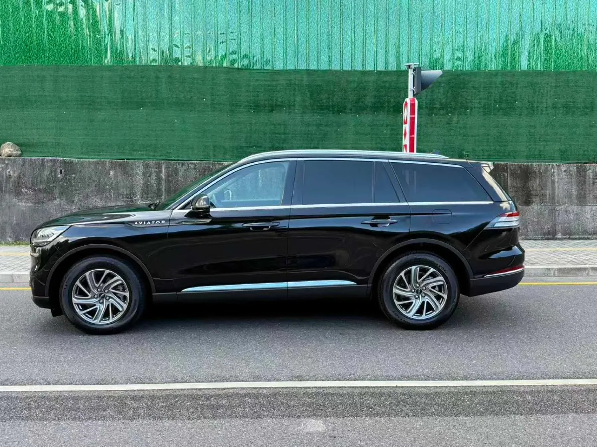 2021 Lincoln Aviator 3.0T 355HP V6 10AT,autocango,china used car exporter,china ev exporter,chinese used car exporter,chinese used ev exporter