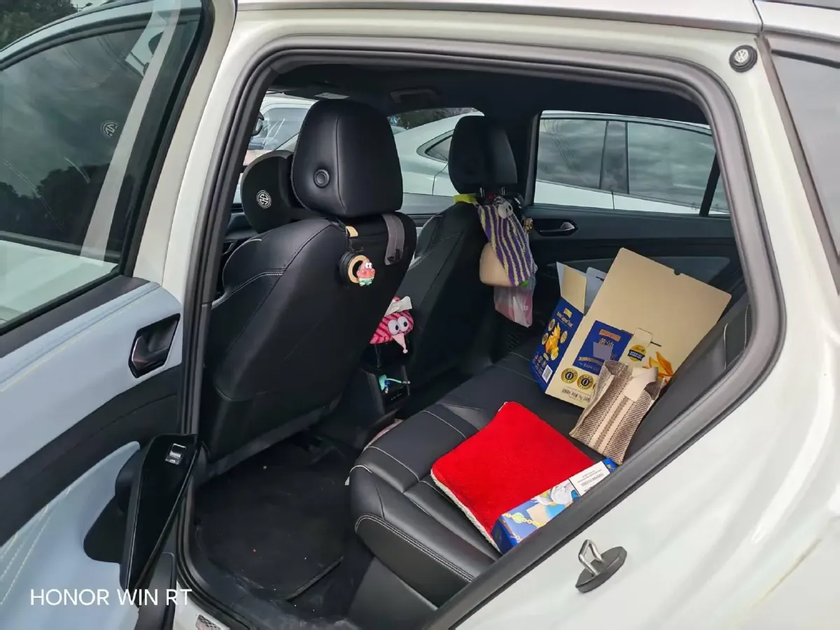 2024 Exceed LXC-DM 1.5T 156HP L4 3DHT PHEV 19.27KWH,autocango,china used car exporter,china ev exporter,chinese used car exporter,chinese used ev exporter