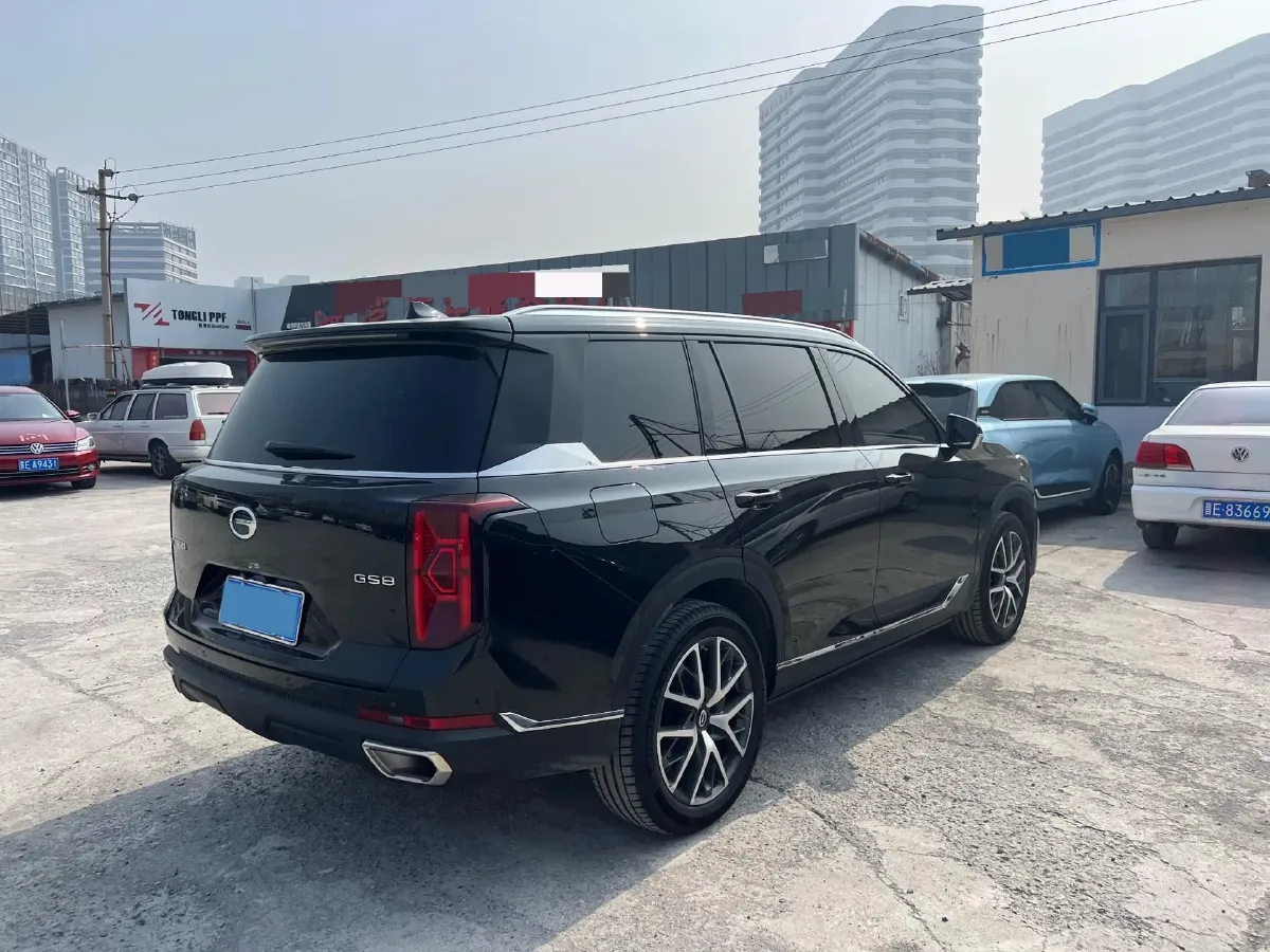 2022 GAC Trumpchi GS8 2.0T 252HP L4 8AT,autocango,china used car exporter,china ev exporter,chinese used car exporter,chinese used ev exporter