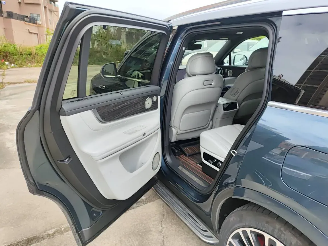 2024 AITO AITO M9 1.5T 152HP L4 REEV 42KWH,autocango,china used car exporter,china ev exporter,chinese used car exporter,chinese used ev exporter