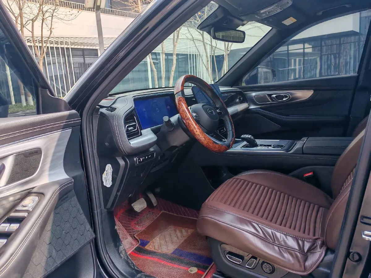 2022 GAC Trumpchi GS8 2.0T 252HP L4 8AT,autocango,china used car exporter,china ev exporter,chinese used car exporter,chinese used ev exporter