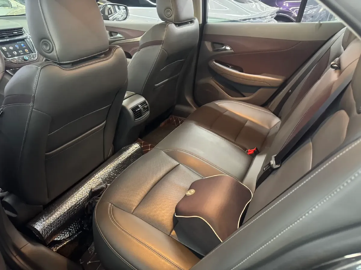 2018 Chevrolet Malibu 1.5T 170HP L4 6AT,autocango,china used car exporter,china ev exporter,chinese used car exporter,chinese used ev exporter