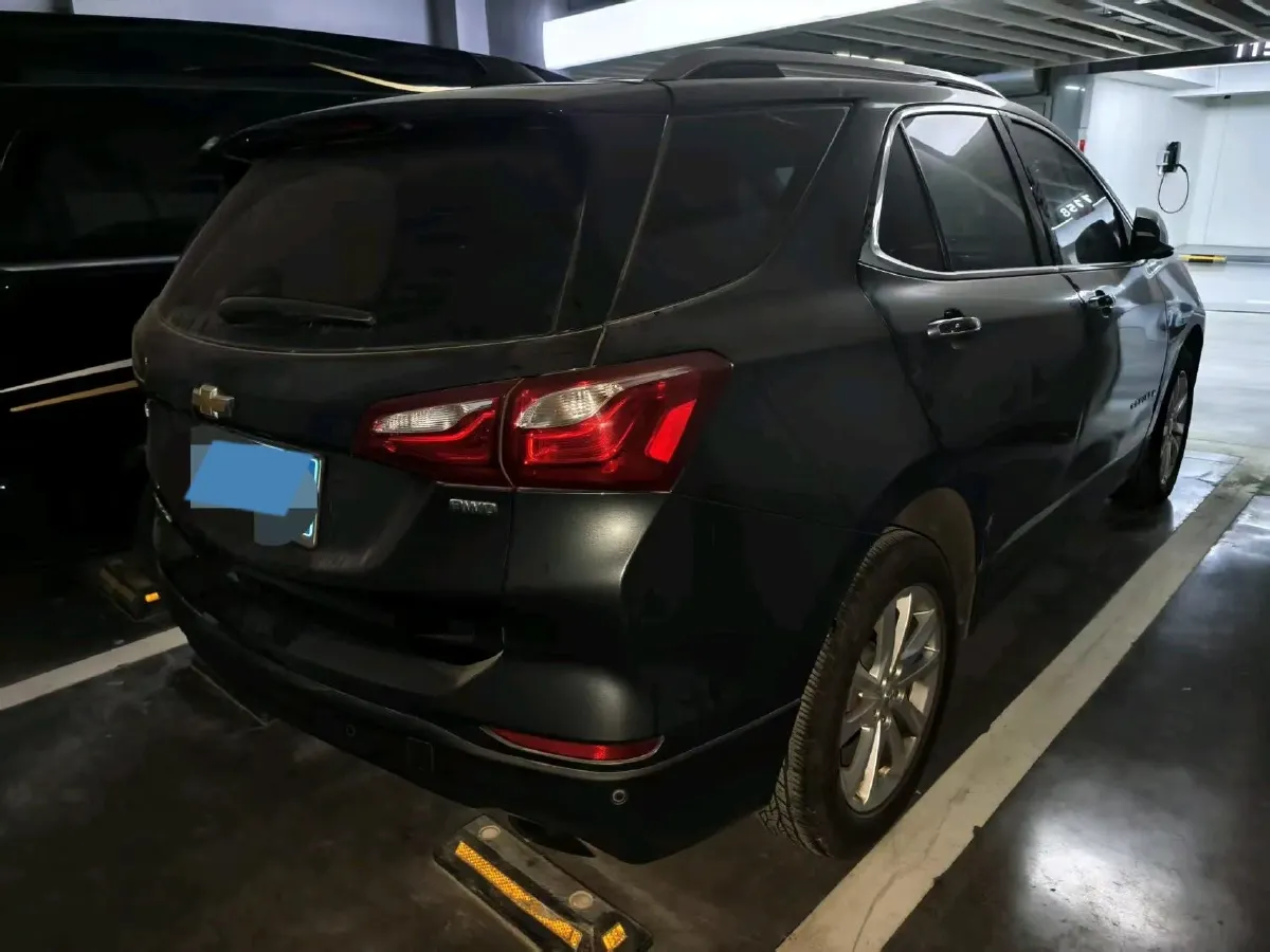2018 Chevrolet Equinox 2.0T 260HP L4 9AT,autocango,china used car exporter,china ev exporter,chinese used car exporter,chinese used ev exporter