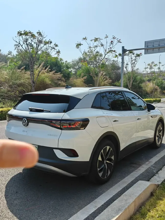 2024 Volkswagen ID.4 Crozz BEV 55.7KWH,autocango,china used car exporter,china ev exporter,chinese used car exporter,chinese used ev exporter