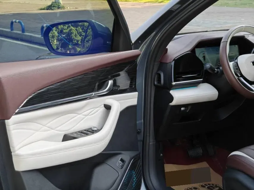 2021 Geely Monjaro 2.0T 218HP L4 7DCT,autocango,china used car exporter,china ev exporter,chinese used car exporter,chinese used ev exporter