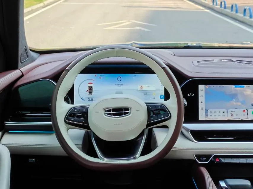 2021 Geely Monjaro 2.0T 218HP L4 7DCT,autocango,china used car exporter,china ev exporter,chinese used car exporter,chinese used ev exporter