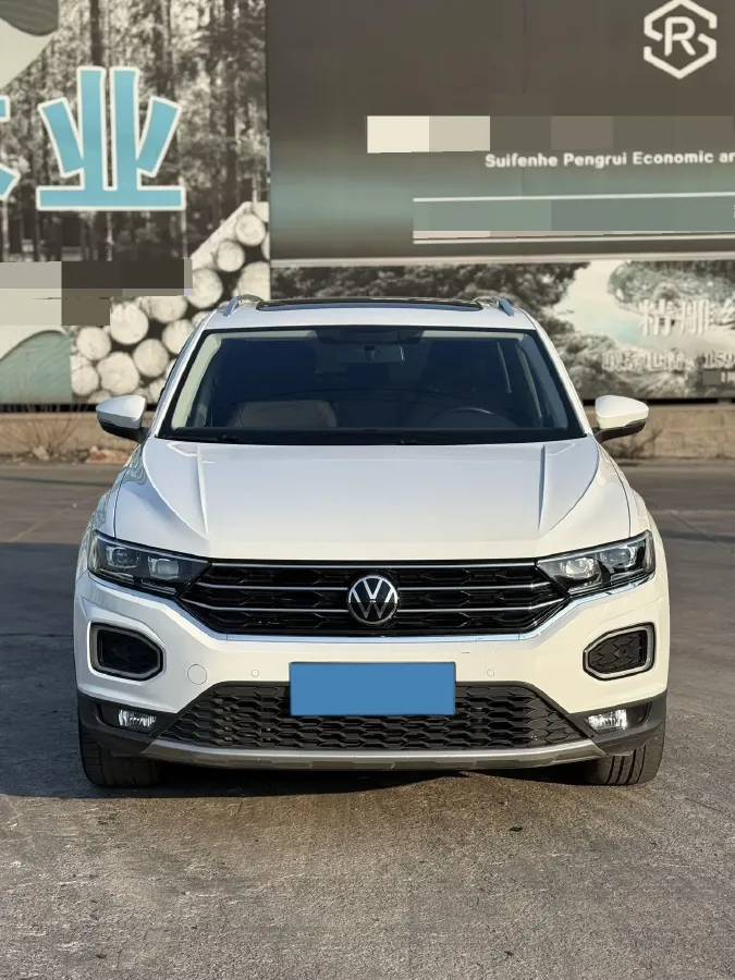 2022 Volkswagen T-Roc 1.4T 150HP L4 7DCT,autocango,china used car exporter,china ev exporter,chinese used car exporter,chinese used ev exporter