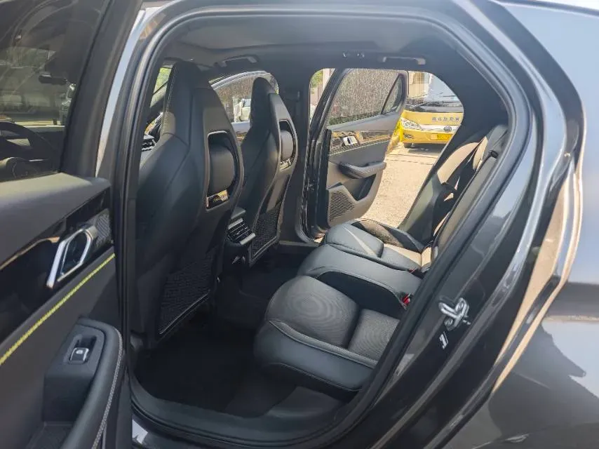 2023 MAXUS G50 1.5T 181HP L4 7DCT,autocango,china used car exporter,china ev exporter,chinese used car exporter,chinese used ev exporter