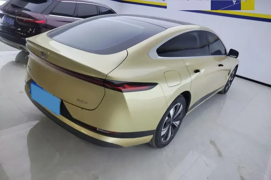 2023 ChangAn QiYuan A07 1.5L 95HP L4 REEV 28.4KWH,autocango,china used car exporter,china ev exporter,chinese used car exporter,chinese used ev exporter