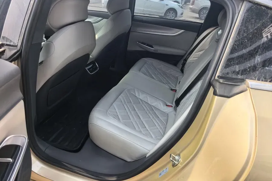 2023 ChangAn QiYuan A07 1.5L 95HP L4 REEV 28.4KWH,autocango,china used car exporter,china ev exporter,chinese used car exporter,chinese used ev exporter