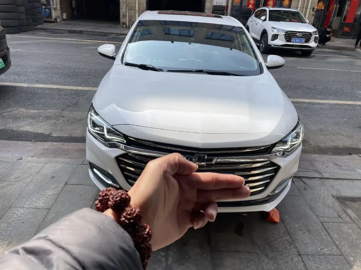 2020 Chevrolet Monza 1.5L 113HP L4 6AT,autocango,china used car exporter,china ev exporter,chinese used car exporter,chinese used ev exporter