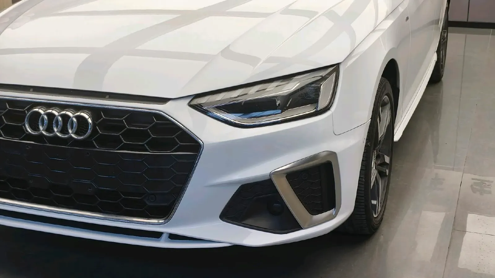 2020 Audi A4L 2.0T 150HP L4 7DCT,autocango,china used car exporter,china ev exporter,chinese used car exporter,chinese used ev exporter