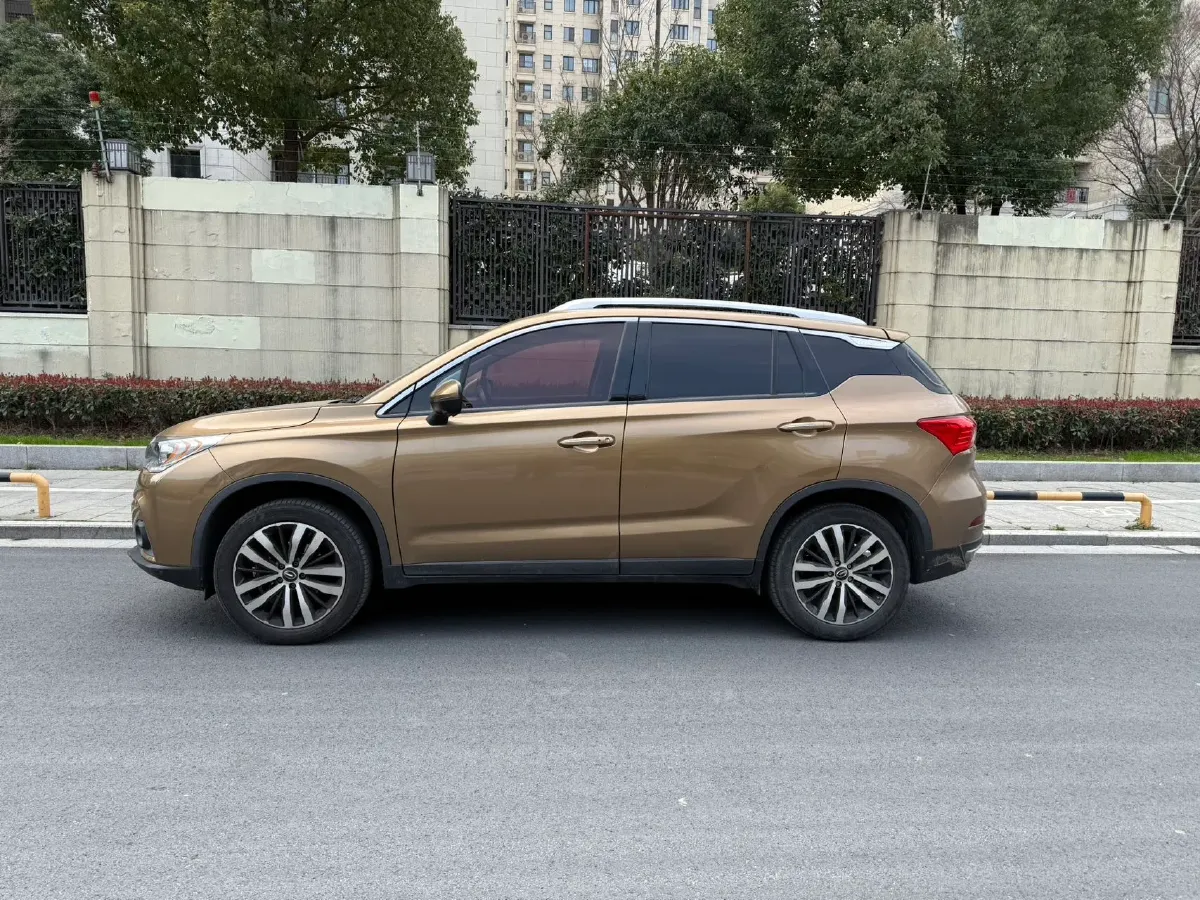 2017 GAC Trumpchi GS4 1.5T 152HP L4 6AT,autocango,china used car exporter,china ev exporter,chinese used car exporter,chinese used ev exporter