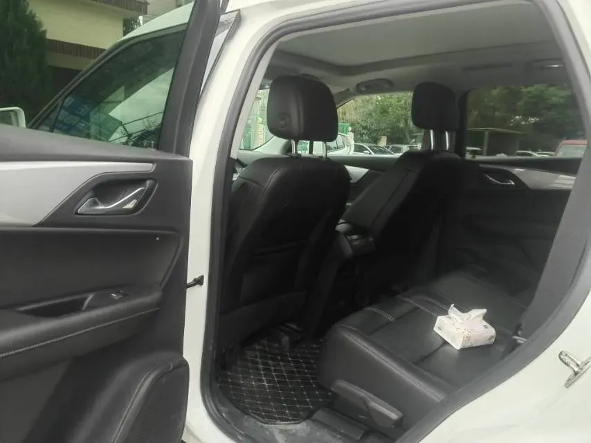 2020 Chevrolet Blazer 2.0T 237HP L4 9AT,autocango,china used car exporter,china ev exporter,chinese used car exporter,chinese used ev exporter