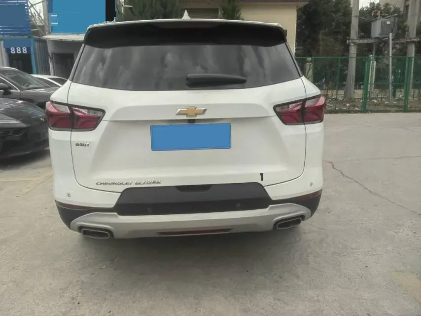 2020 Chevrolet Blazer 2.0T 237HP L4 9AT,autocango,china used car exporter,china ev exporter,chinese used car exporter,chinese used ev exporter