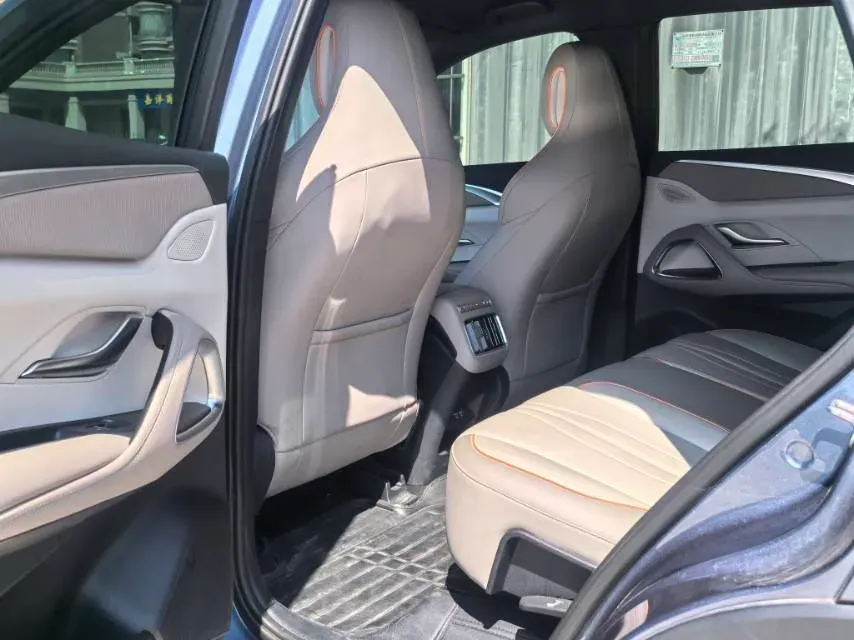 2024 BYD Song Pro 1.5L 110HP L4 E-CVT PHEV 12.9KWH,autocango,china used car exporter,china ev exporter,chinese used car exporter,chinese used ev exporter