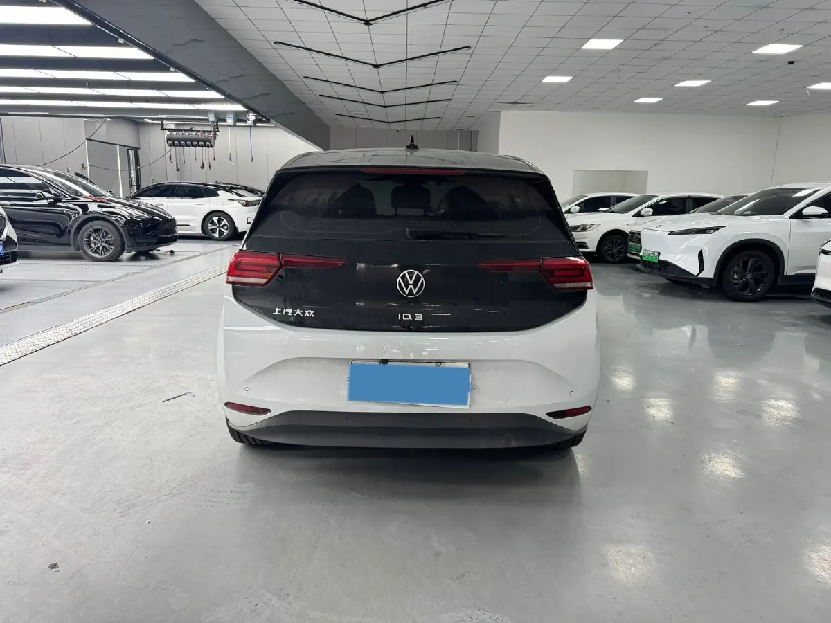 2023 Volkswagen ID.3 BEV 52.8KWH,autocango,china used car exporter,china ev exporter,chinese used car exporter,chinese used ev exporter