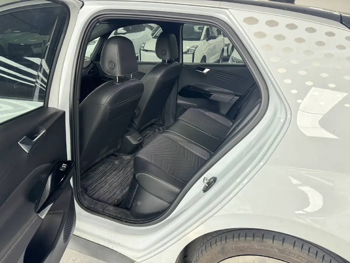 2023 Volkswagen ID.3 BEV 52.8KWH,autocango,china used car exporter,china ev exporter,chinese used car exporter,chinese used ev exporter