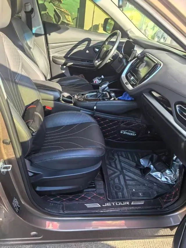 2019 Jetour X70 1.5T 156HP L4 6DCT,autocango,china used car exporter,china ev exporter,chinese used car exporter,chinese used ev exporter