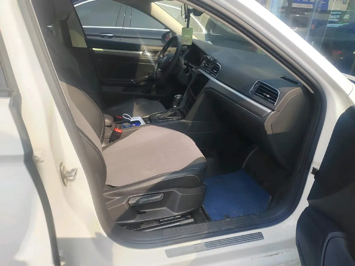 2021 Volkswagen Lamando 1.4T 150HP L4 7DCT,autocango,china used car exporter,china ev exporter,chinese used car exporter,chinese used ev exporter