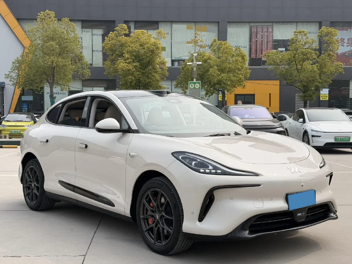 2023 IM LS6 BEV 71KWH,autocango,china used car exporter,china ev exporter,chinese used car exporter,chinese used ev exporter