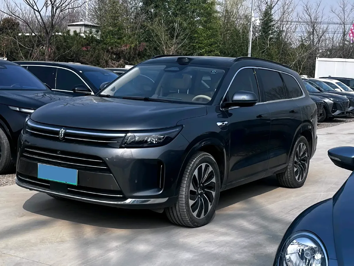 2024 AITO AITO M7 1.5T 152HP L4 REEV 40KWH,autocango,china used car exporter,china ev exporter,chinese used car exporter,chinese used ev exporter