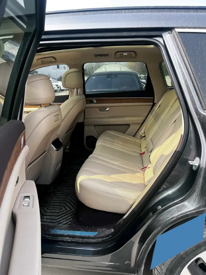 2024 AITO AITO M7 1.5T 152HP L4 REEV 40KWH,autocango,china used car exporter,china ev exporter,chinese used car exporter,chinese used ev exporter