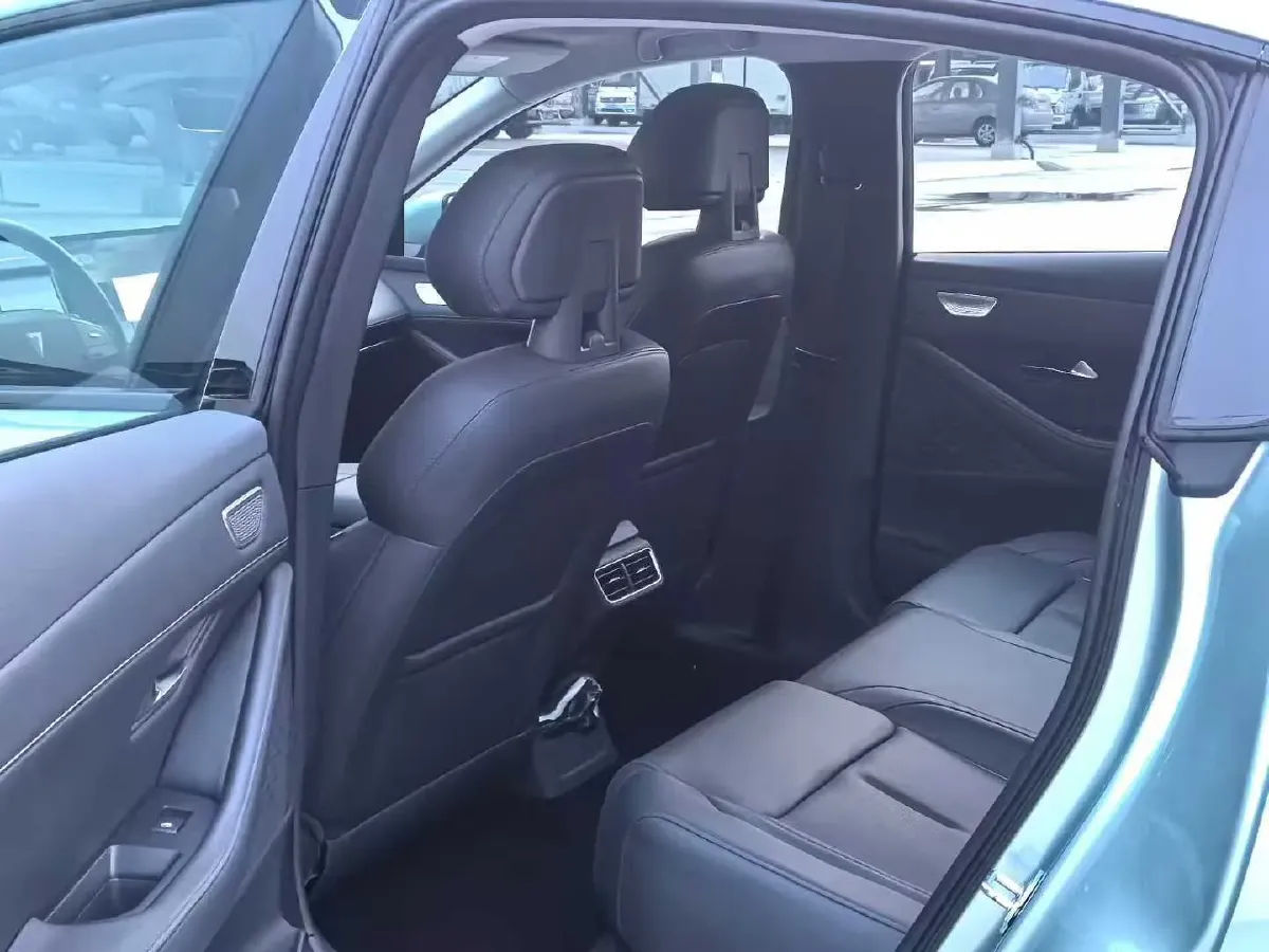 2022 Mazda 3 Axela 2.0L 158HP L4 6AT,autocango,china used car exporter,china ev exporter,chinese used car exporter,chinese used ev exporter