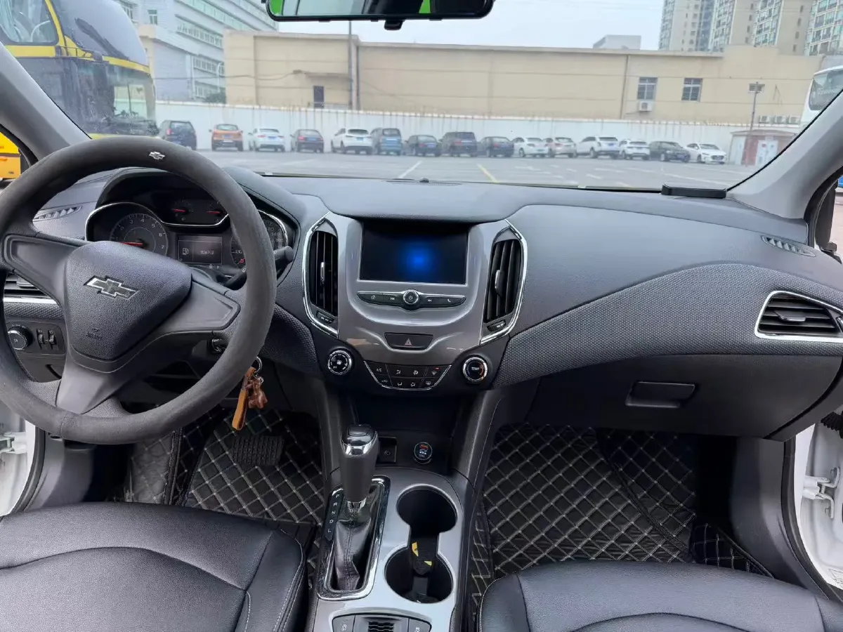 2018 Chevrolet Cruze 1.5L 114HP L4 6AT,autocango,china used car exporter,china ev exporter,chinese used car exporter,chinese used ev exporter