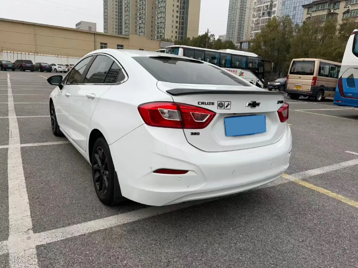 2018 Chevrolet Cruze 1.5L 114HP L4 6AT,autocango,china used car exporter,china ev exporter,chinese used car exporter,chinese used ev exporter