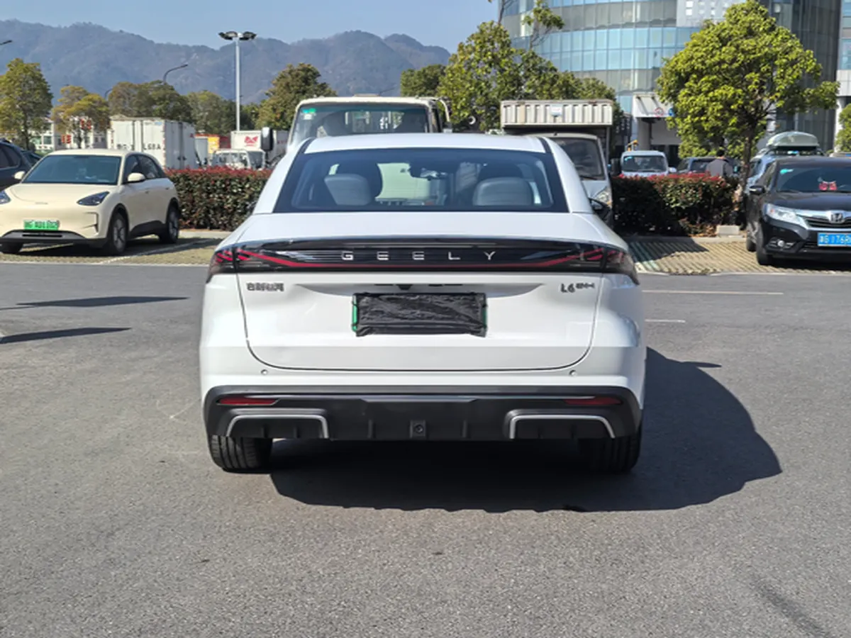 2025 BYD Seal 06 Wagon 1.5L 101HP L4 E-CVT PHEV,autocango,china used car exporter,china ev exporter,chinese used car exporter,chinese used ev exporter