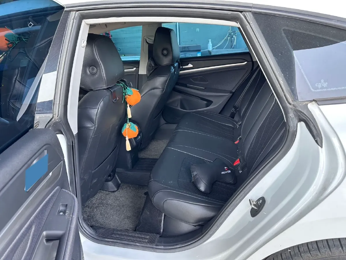 2024 Volkswagen Lamando 1.2T 116HP L4 7DCT,autocango,china used car exporter,china ev exporter,chinese used car exporter,chinese used ev exporter