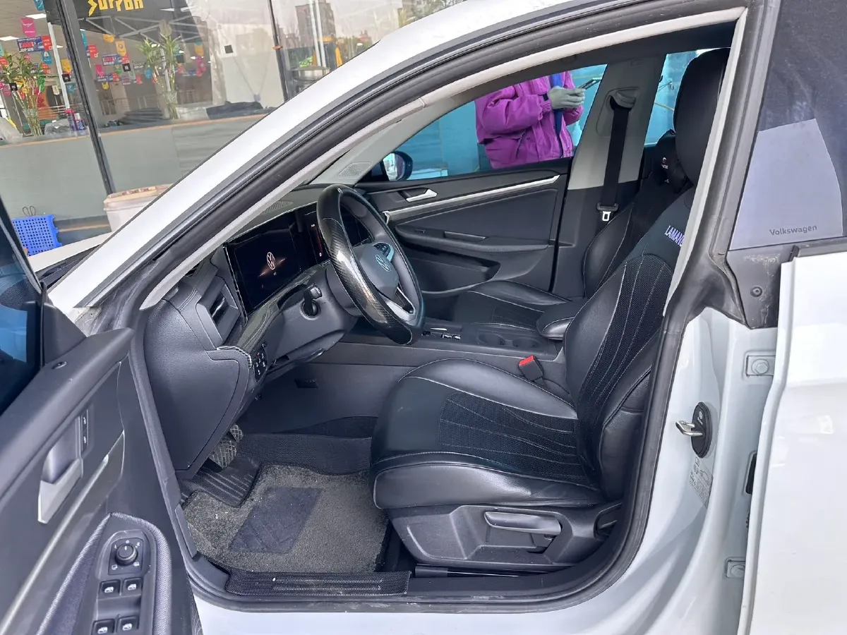2024 Volkswagen Lamando 1.2T 116HP L4 7DCT,autocango,china used car exporter,china ev exporter,chinese used car exporter,chinese used ev exporter