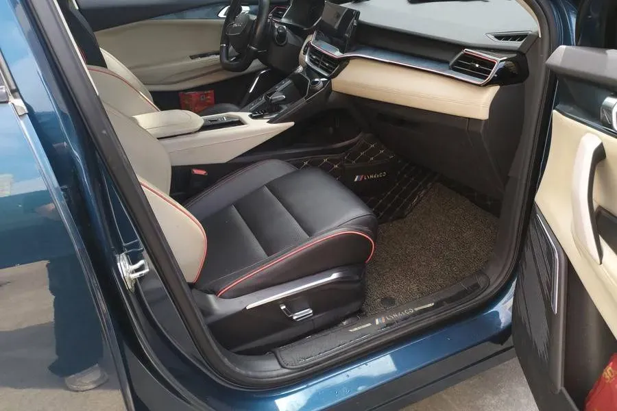 2020 LYNK&CO 06 1.5T 177HP L3 7DCT,autocango,china used car exporter,china ev exporter,chinese used car exporter,chinese used ev exporter