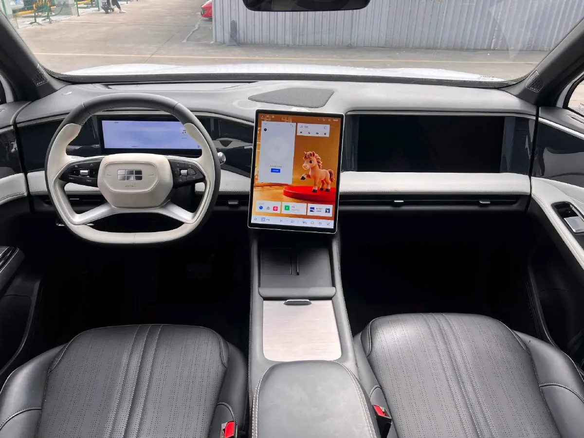 2023 Geely Galaxy L7 1.5T 163HP L4 3DHT PHEV 18.7KWH,autocango,china used car exporter,china ev exporter,chinese used car exporter,chinese used ev exporter