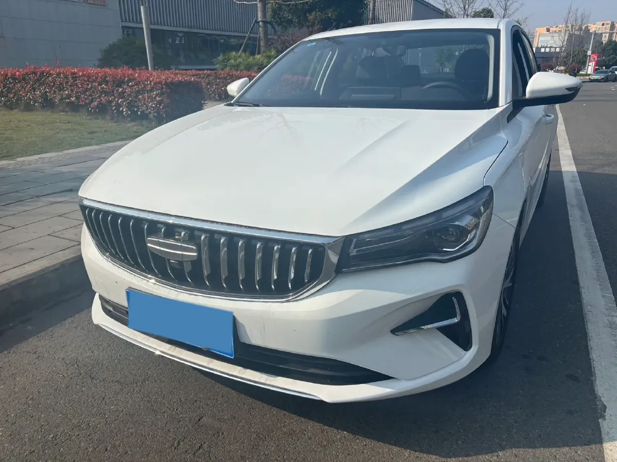 2025 Geely Emgrand 1.5L 127HP L4 5MT,autocango,china used car exporter,china ev exporter,chinese used car exporter,chinese used ev exporter