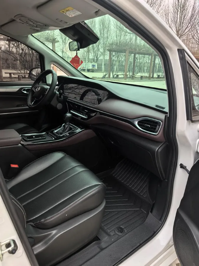 2023 GAC Trumpchi M6 1.5T 177HP L4 7DCT,autocango,china used car exporter,china ev exporter,chinese used car exporter,chinese used ev exporter