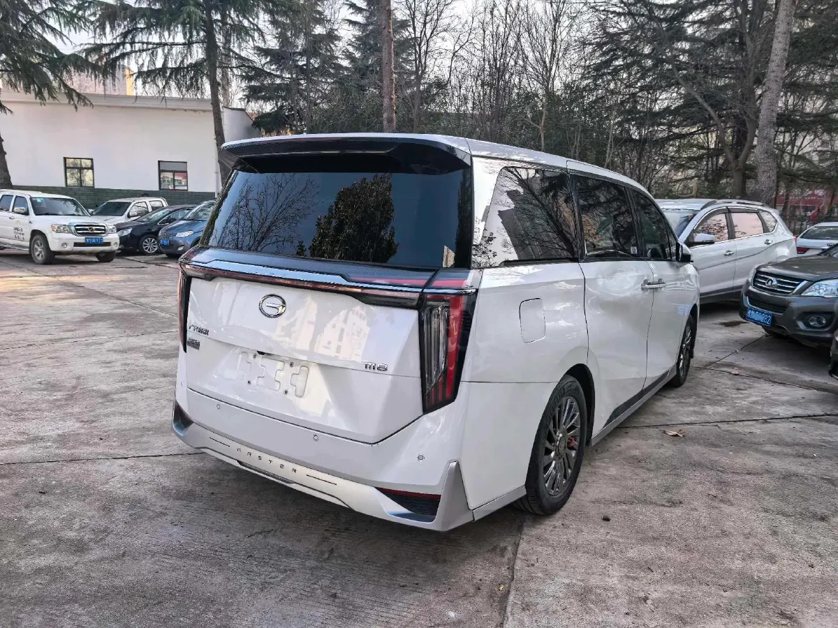 2023 GAC Trumpchi M8 2.0T 252HP L4 8AT,autocango,china used car exporter,china ev exporter,chinese used car exporter,chinese used ev exporter