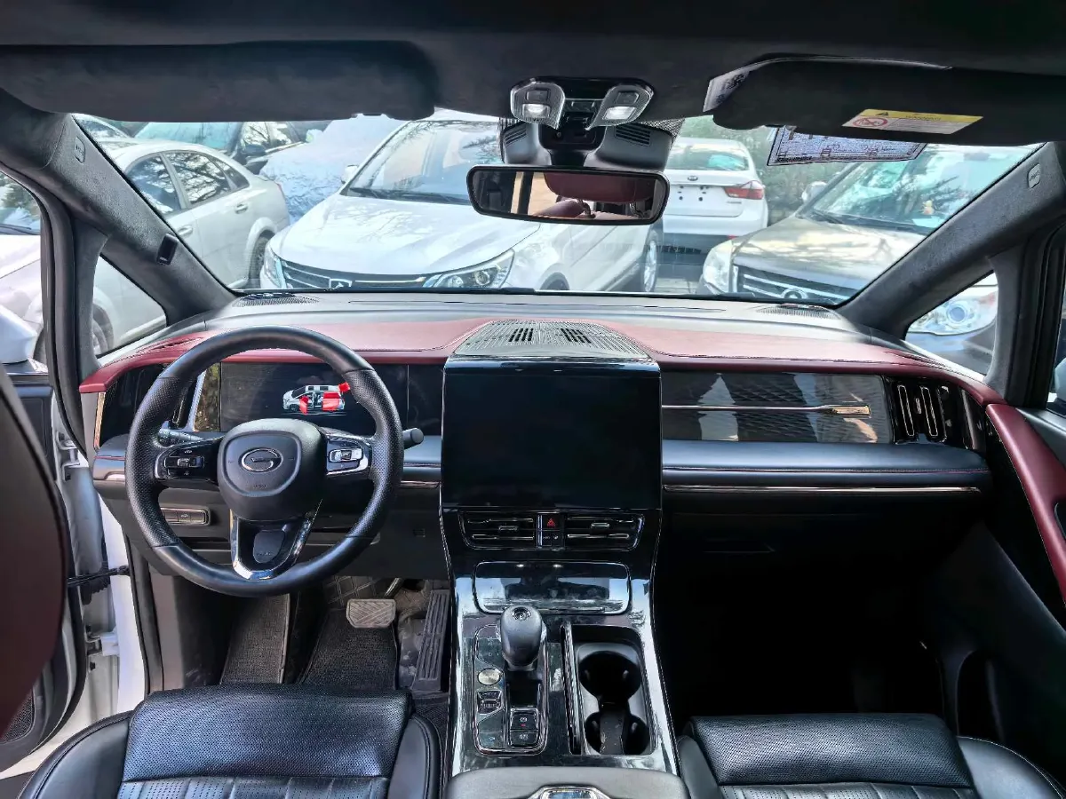 2023 GAC Trumpchi M8 2.0T 252HP L4 8AT,autocango,china used car exporter,china ev exporter,chinese used car exporter,chinese used ev exporter