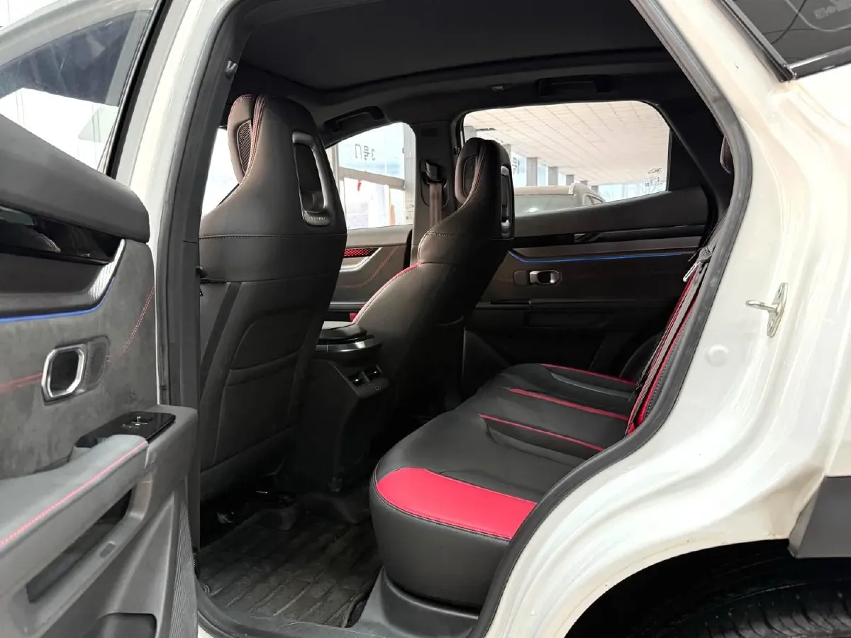 2022 Jetour DASHING 1.6T 197HP L4 7DCT,autocango,china used car exporter,china ev exporter,chinese used car exporter,chinese used ev exporter