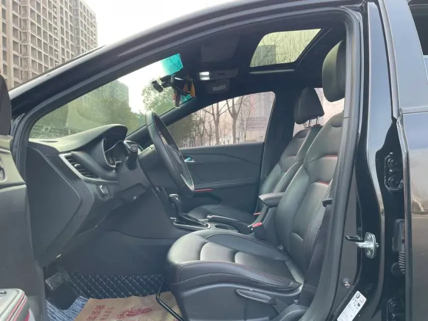 2019 Chevrolet Monza 1.3T 163HP L3 6AT,autocango,china used car exporter,china ev exporter,chinese used car exporter,chinese used ev exporter
