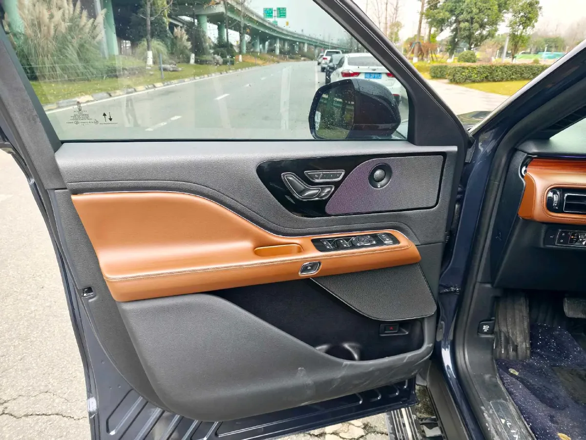 2021 Lincoln Aviator 3.0T 355HP V6 10AT,autocango,china used car exporter,china ev exporter,chinese used car exporter,chinese used ev exporter