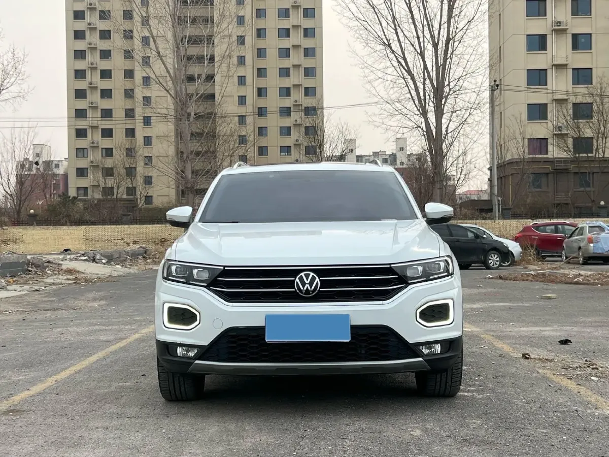 2021 Volkswagen T-Roc 1.4T 150HP L4 7DCT,autocango,china used car exporter,china ev exporter,chinese used car exporter,chinese used ev exporter