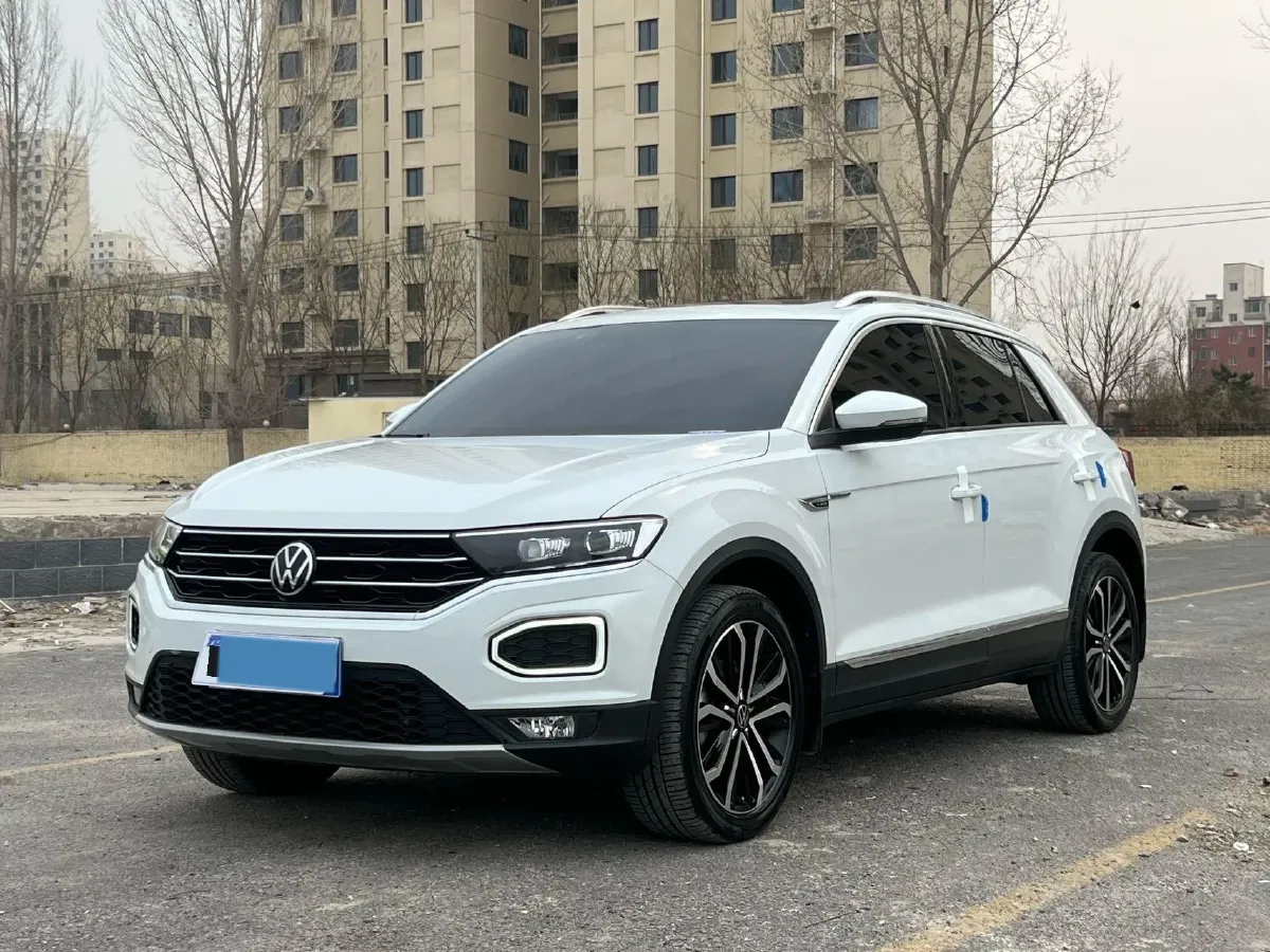 2021 Volkswagen T-Roc 1.4T 150HP L4 7DCT,autocango,china used car exporter,china ev exporter,chinese used car exporter,chinese used ev exporter
