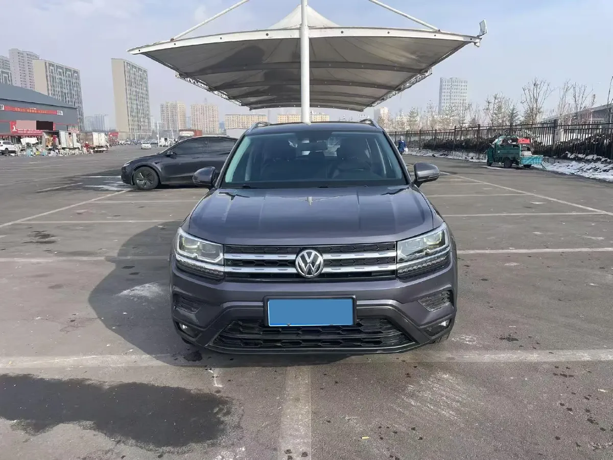 2019 MINI MINI 1.5T 102HP L3 7DCT,autocango,china used car exporter,china ev exporter,chinese used car exporter,chinese used ev exporter