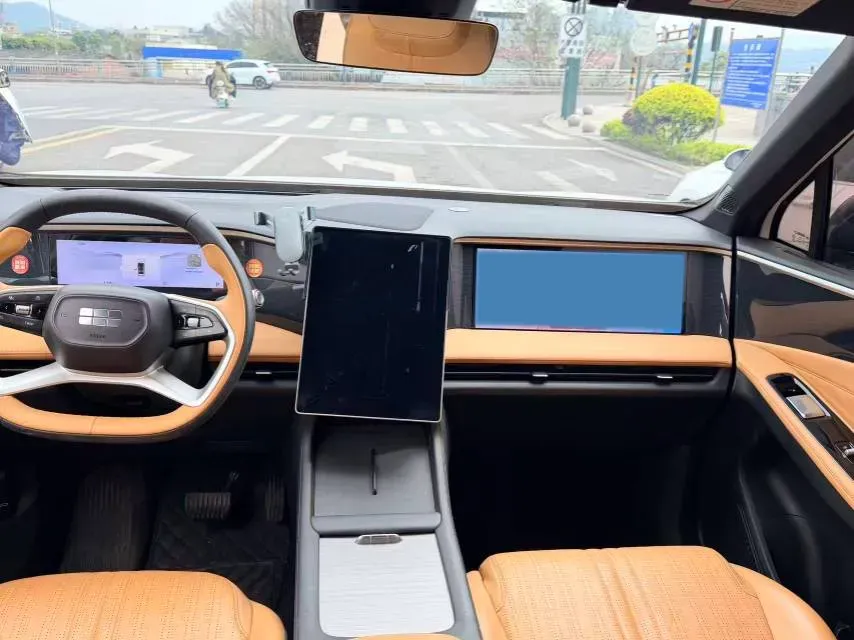 2024 Geely Galaxy L7 1.5T 163HP L4 3DHT PHEV 18.7KWH,autocango,china used car exporter,china ev exporter,chinese used car exporter,chinese used ev exporter
