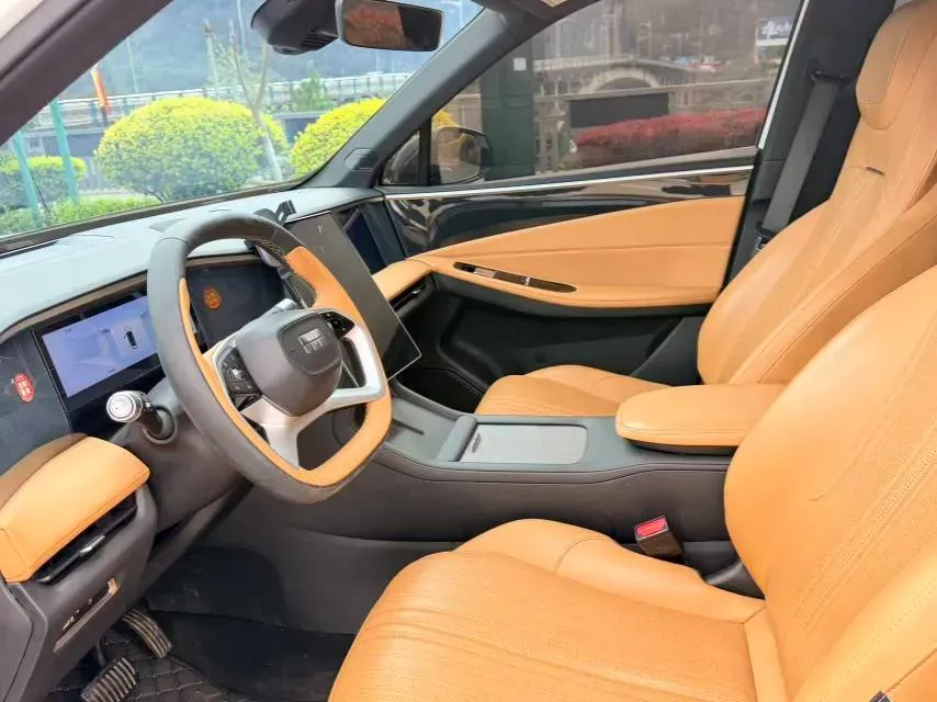 2024 Geely Galaxy L7 1.5T 163HP L4 3DHT PHEV 18.7KWH,autocango,china used car exporter,china ev exporter,chinese used car exporter,chinese used ev exporter